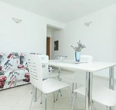 In Rogoznica With Sea View, Balcony, Air Conditioning, Wifi 4713-1