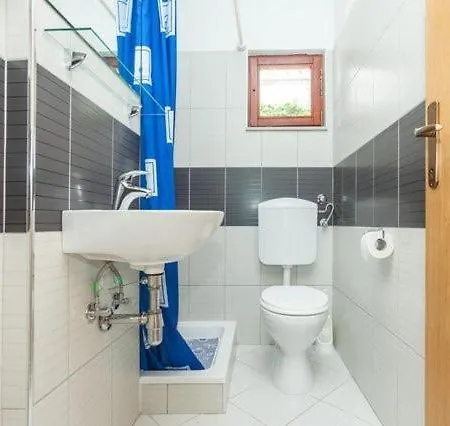 In Rogoznica With Sea View, Balcony, Air Conditioning, Wifi 4713-1 דירה